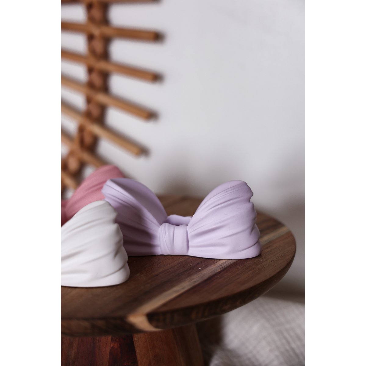 Bow candlestick 2