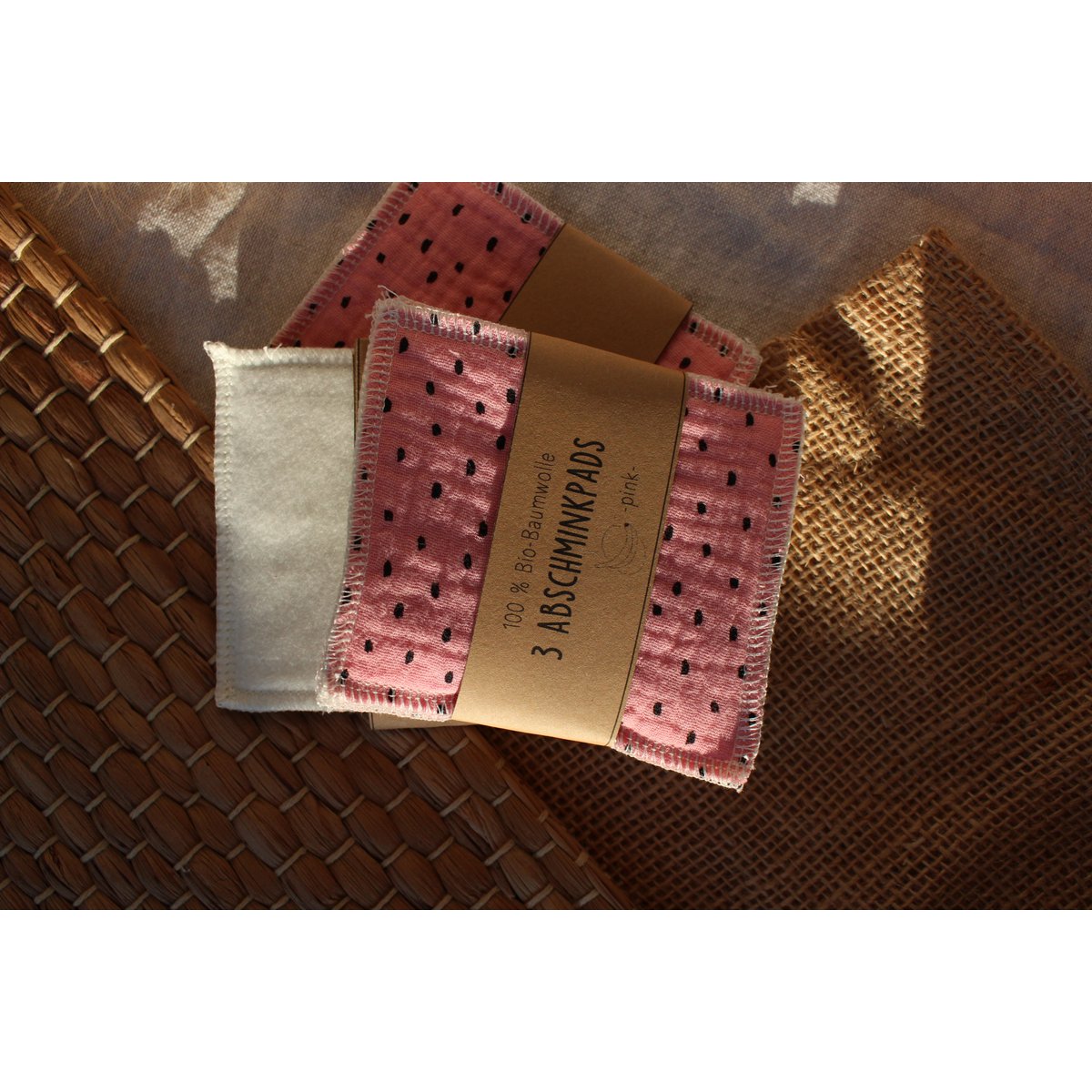 Washable make-up removal pad