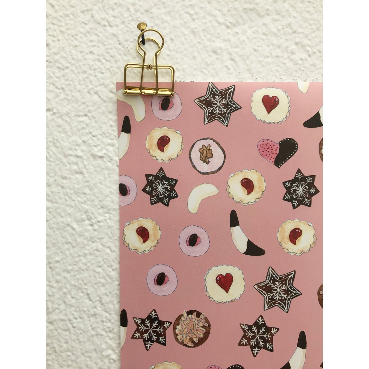 Wrapping paper cookies pink