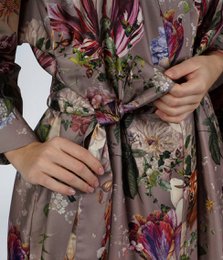 Albornoz Kimono Magic Garden Gris Acantilado