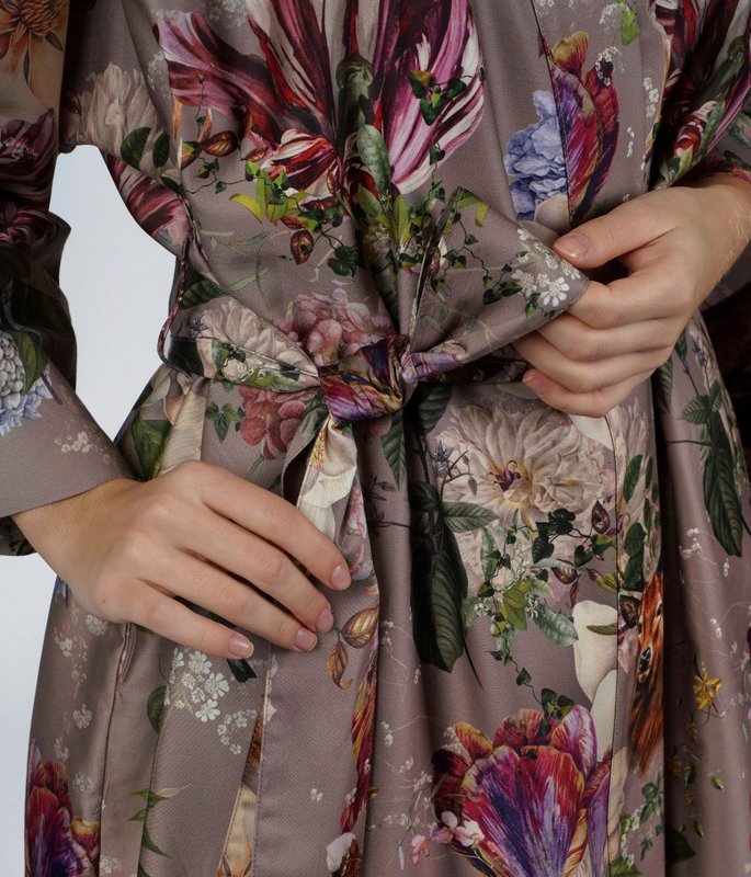 Albornoz Kimono Magic Garden Gris Acantilado