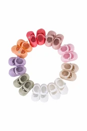 Zapatitos de Punto para Bebé con Tira y Botón