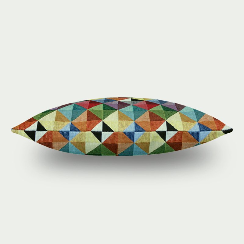187 Pillow Gobelin triangle 50x30