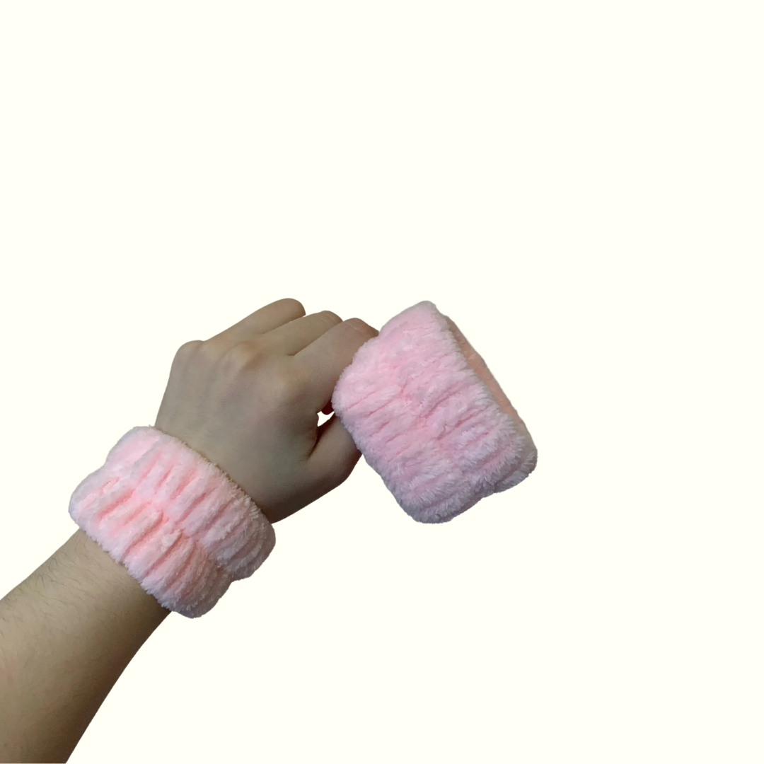 YOSMO Microfiber Wristbands – Keep Arms Dry While Cleansing – Set of 2