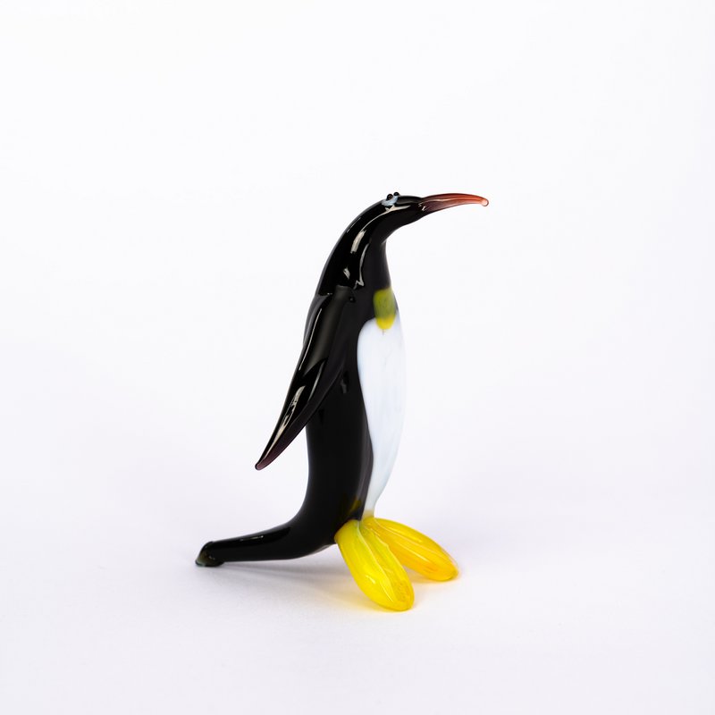 Pinguino animale di vetro