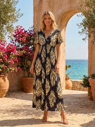 "Sommer" Maxi-kjole – kunstnerisk Ikat-print og smocked Empire-talje – 610-8