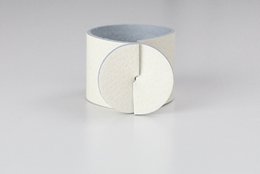 Simply white 4cm diameter