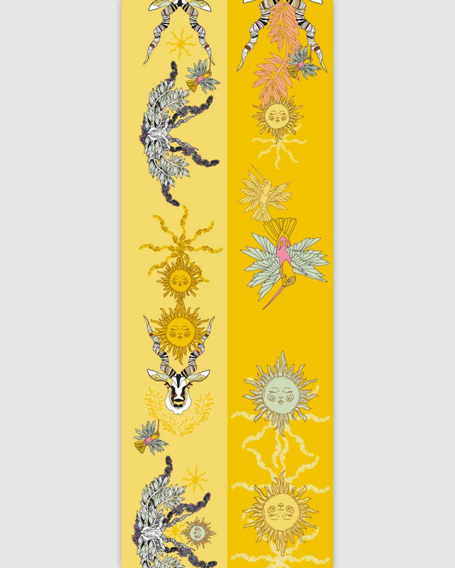 Virginieriou - Telefon skulderrem "Solens shameller" - 100% genanvendt polyester twill - gule / totem dyr - 128 cm x 5 cm