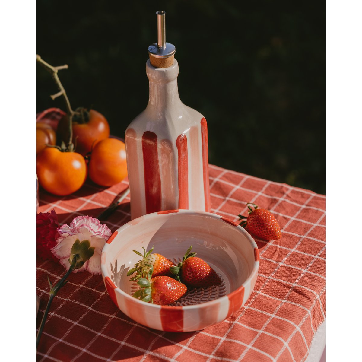 Handmade Ceramic Garlic Grater Dish - Pink and Red - Medium Sweetheart