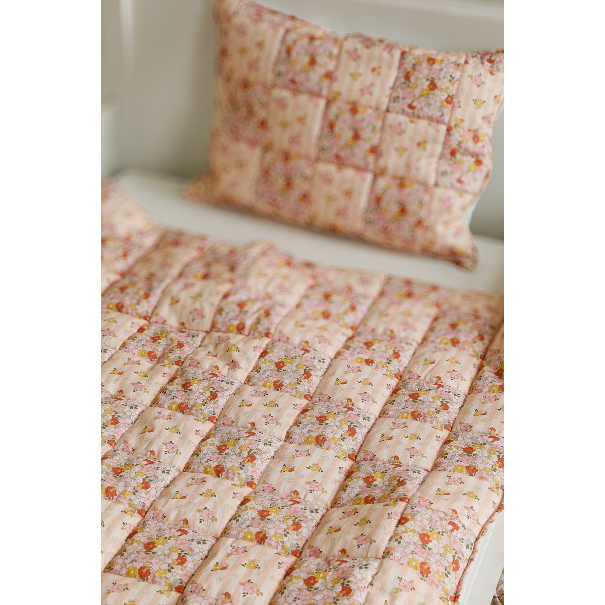 Ensemble de literie matelassée en coton pour les enfants «Spring Garden» - conception patchwork, grande taille