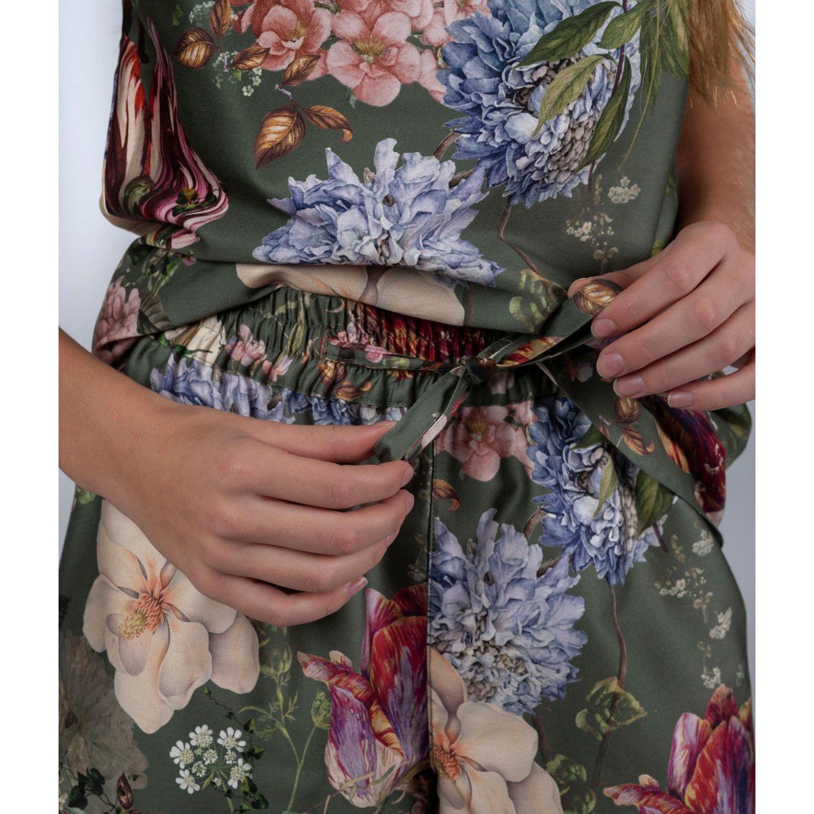 Pyjamas (shirt + shorts) Magic Garden Moss