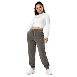 Self Love Unisex barwione pigmentowo spodnie dresowe z haftem w kolorze starego złota - spodnie dresowe unisex