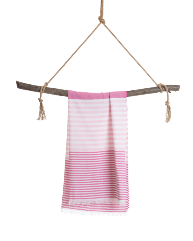 TOWEL TO GO BALI Toalla de Playa de Algodón 180x100 cm | Ligero de secado rápido | Fucsia / Rosa | con caja de regalo