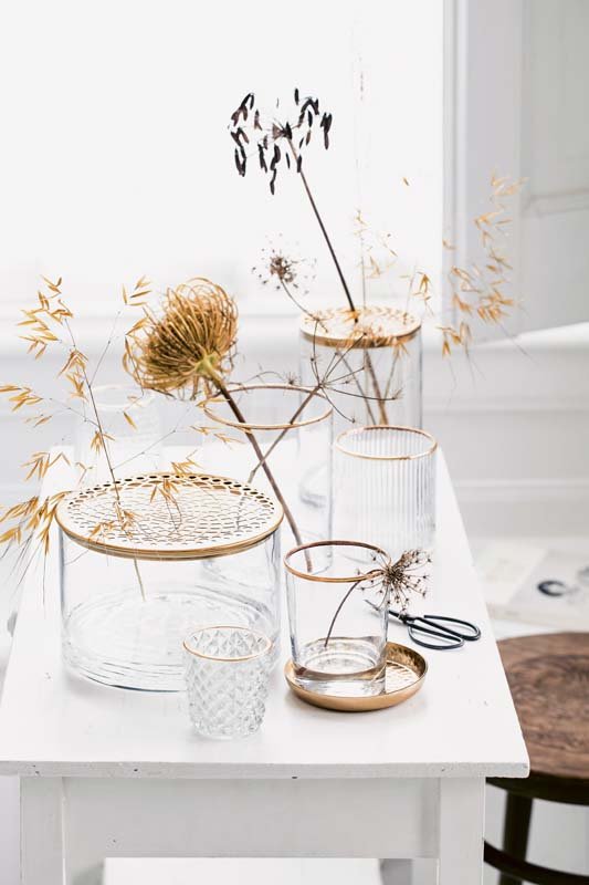 Vase with Metal Lid Gold 12.5x19cm