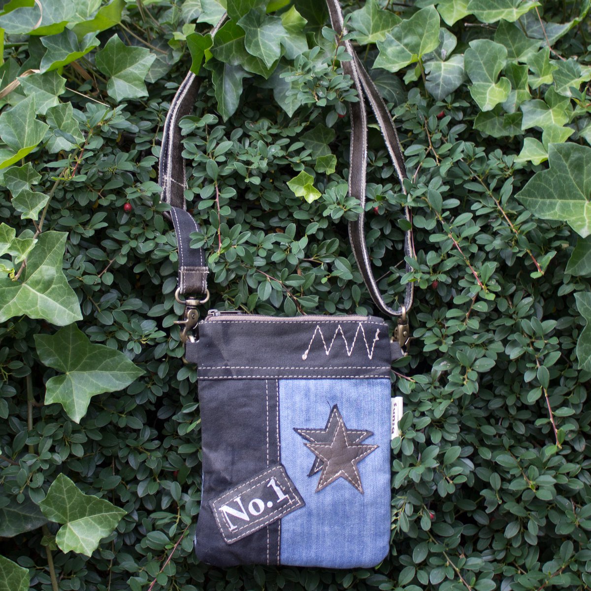 Sunsa dames schoudertas. Schoudertas in vintagestijl. Canvas handtas. kleine crossbodytas voor dames. Sterrenbadge