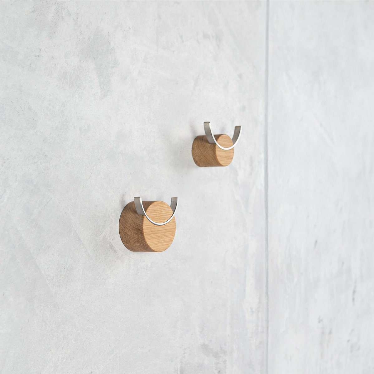 Wall hook DEER, oak, steel