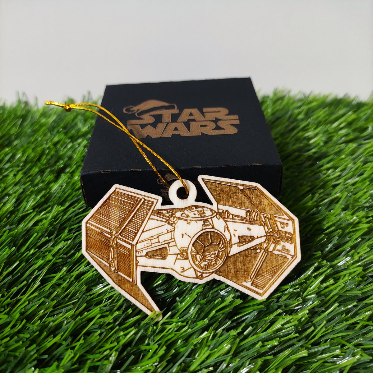 Zestaw 6 drewnianych ozdób choinkowych Star Wars, prezent dla nerdów i maniaków, ozdoby choinkowe, wystrój domu, ekologiczne dekoracje świąteczne, statki kosmiczne