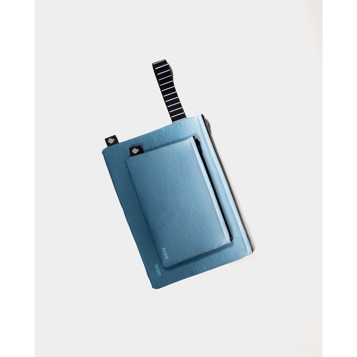 Small Small Steel Bleu