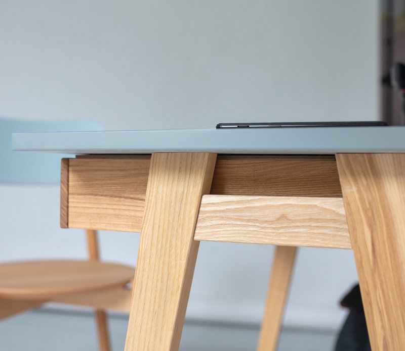 LUKA L-Shaped Desk Left/Right Handed 135x85cm