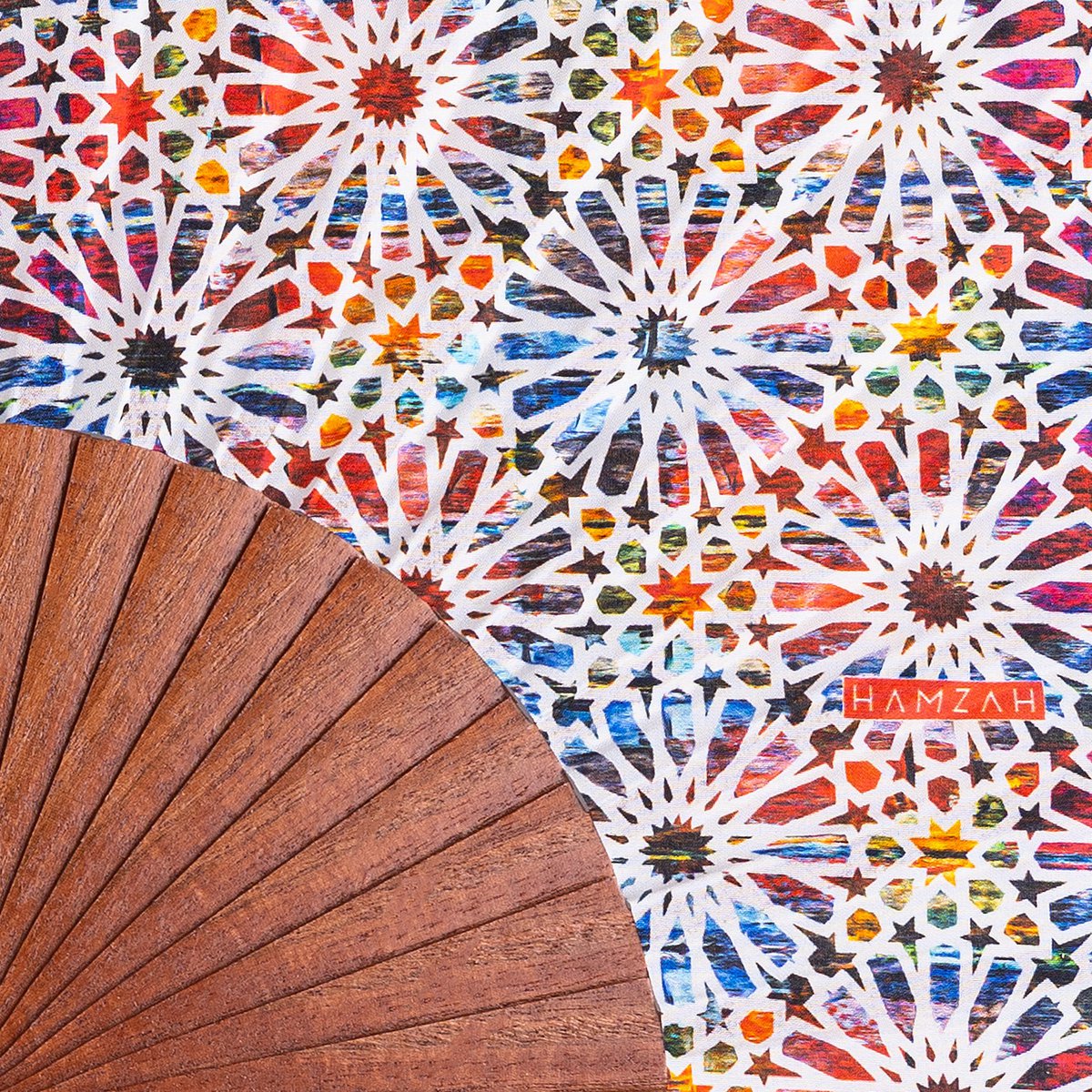 Spanische Fliesen inspirierte Seidenhand -Fan Sakina