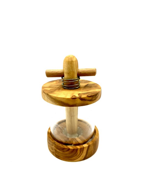 Kräutermühle aus Olivenholz