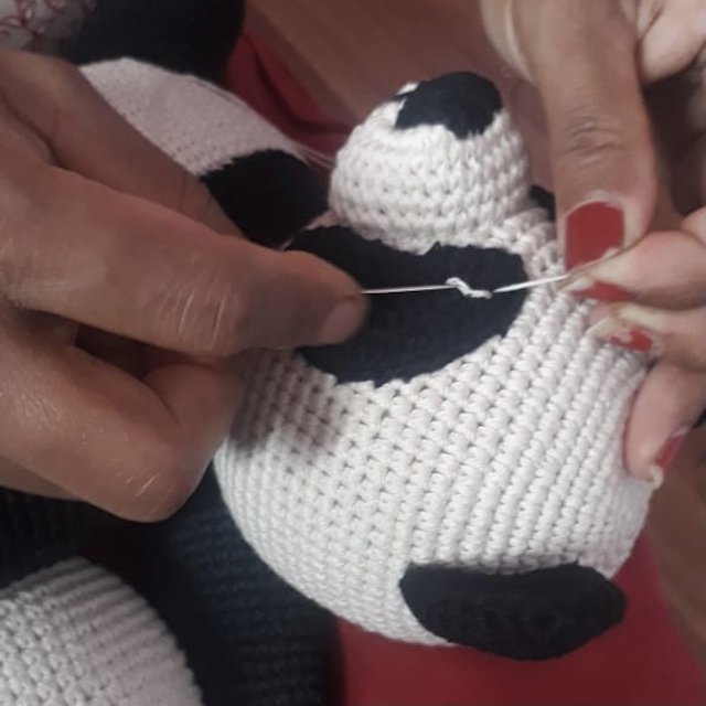 Luna-Leena panda Bear cuddle black & white - organic cotton - 0+ - hand crocheted in Nepal