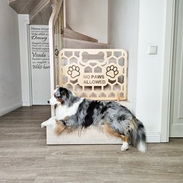 Fritstående træhundport, ikke-rille indendørs kæledyrsbarriere til døråbninger, gange og trapper