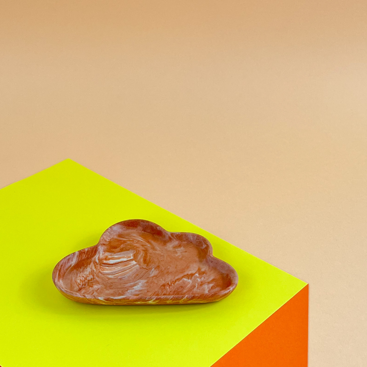 Lille pyntebakke • Dekorativ bakke • PILV