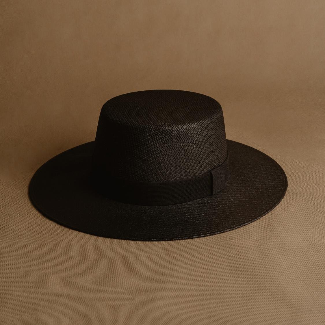 Guadalajara · Black boater hat