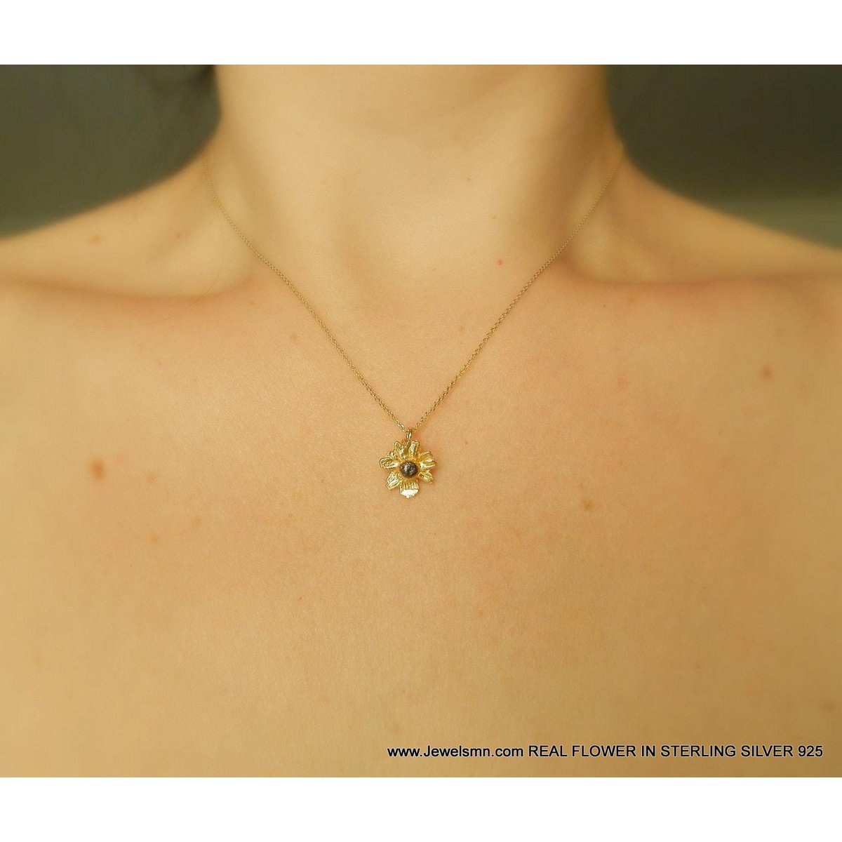 Chamomile Pendant Necklace: Healing Symbol Jewelry (Gold Plated Brass)