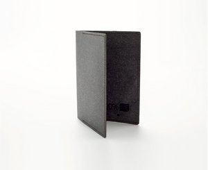 Passhalter aus recyceltem Leder