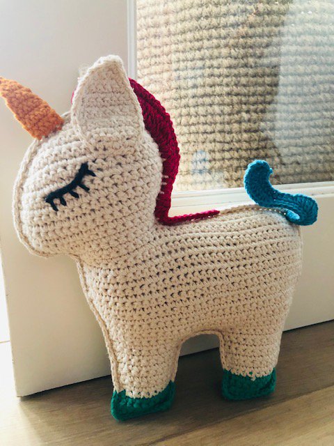 Luna-Leena unicorn cuddle rainbow - organic cotton - 0+ - hand crocheted in Nepal
