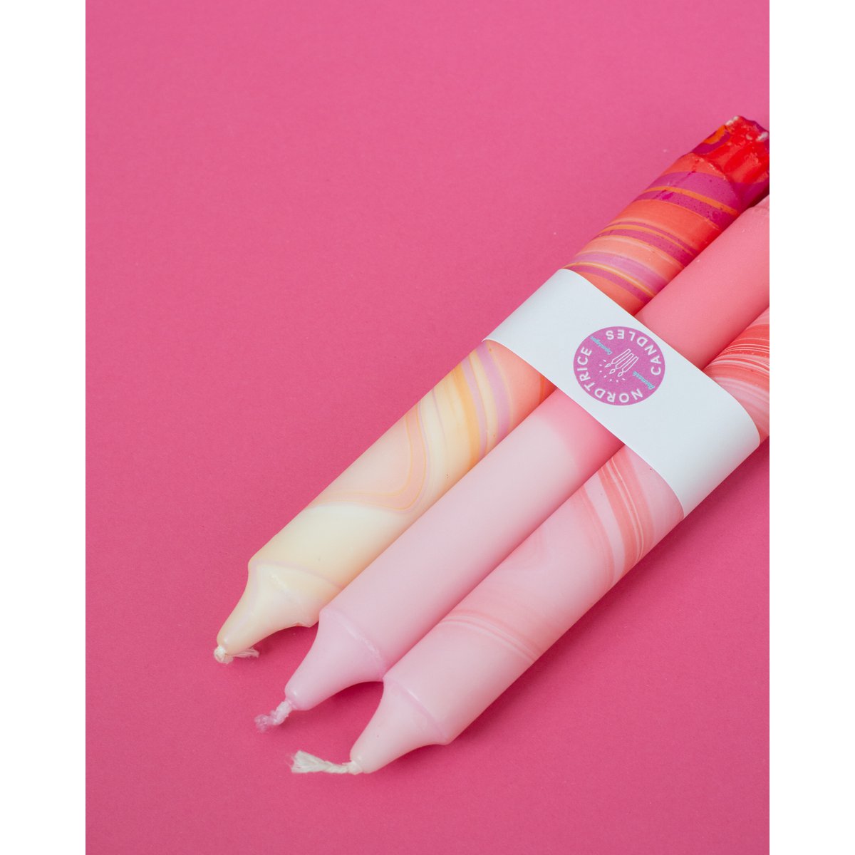 Taper candles - 3 pack/ Red Marble Mix