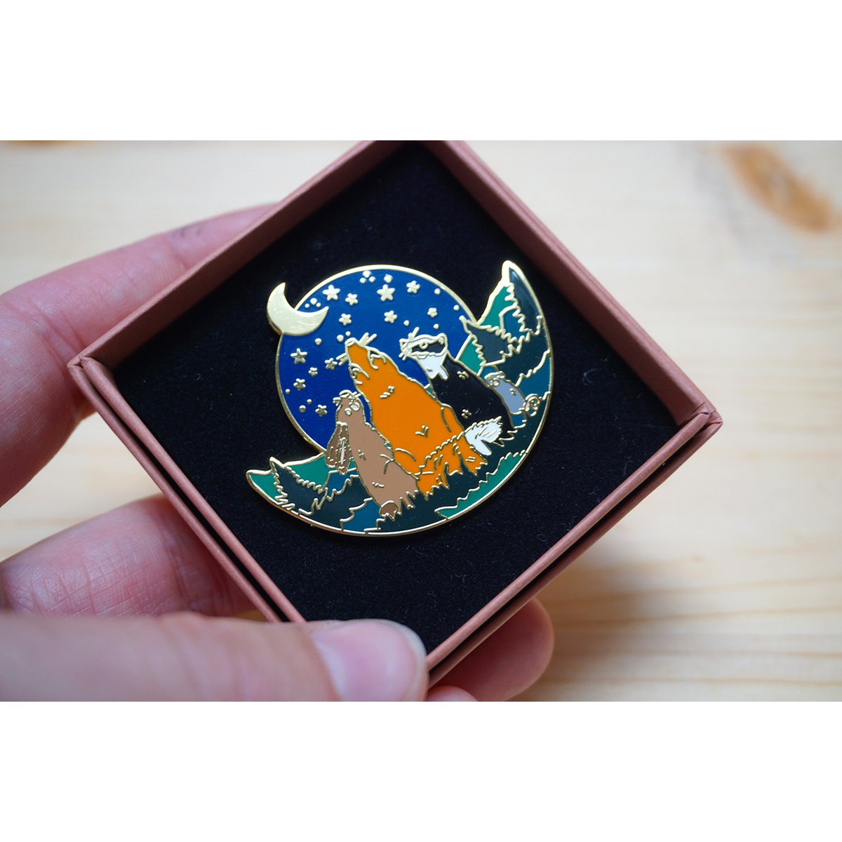 Stars watch brooch