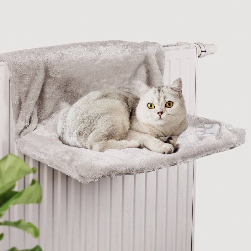 ne & no cozy radiator bed for cats + 5 matatabi sticks