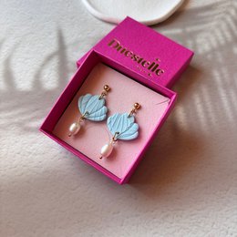 Atrani Shells - Handcrafted Earrings with Natural Pearl
