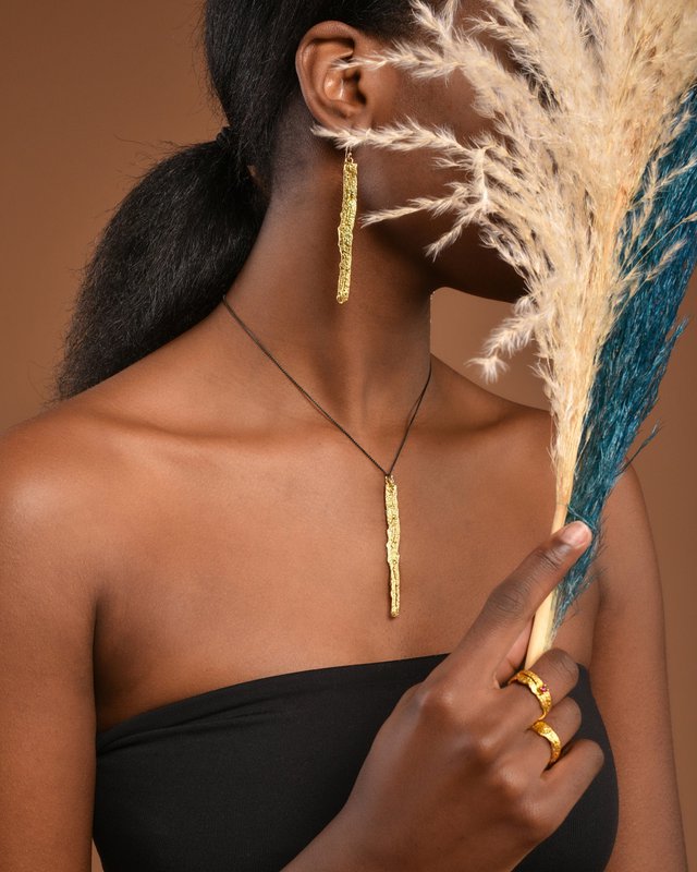 Boomschors oorbellen: handgemaakte natuursieraden (14k goud op zilver)
