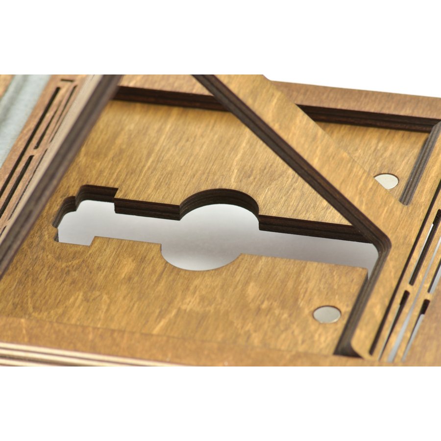 Supporto per tablet in legno fatto a mano Krea-Wood realizzato in legno di betulla, colore marrone