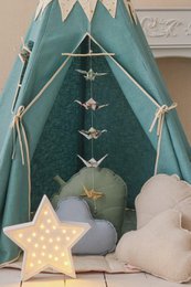 Tipi-tent "Gold Star" met guirlande