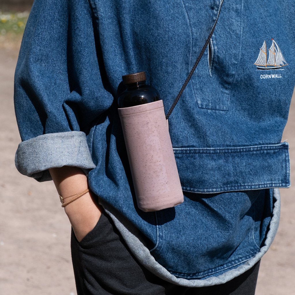 Water bottle - Pastel pink cover - 600ml