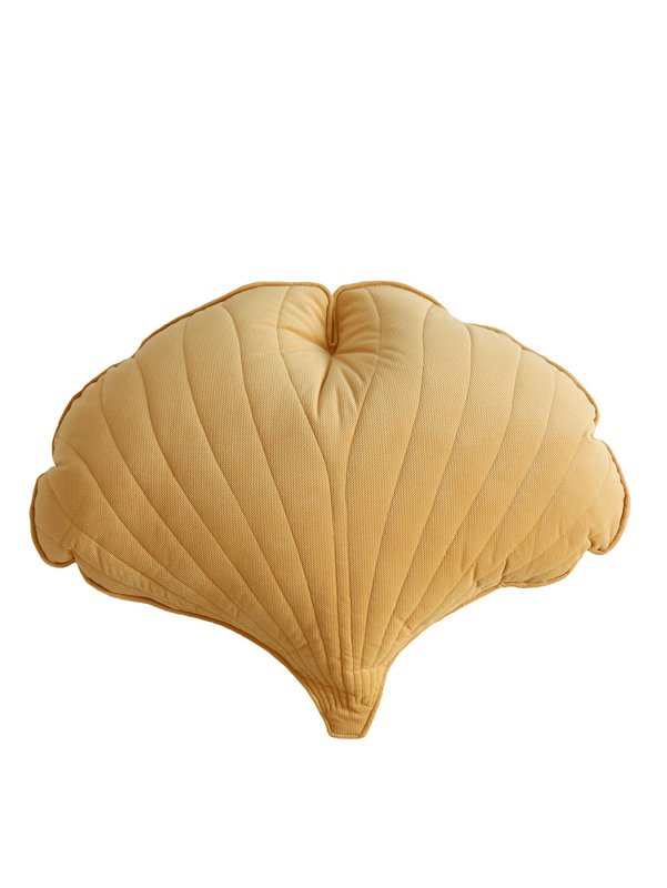 Samt-Ginkgoblatt-Kissen „Honig“.