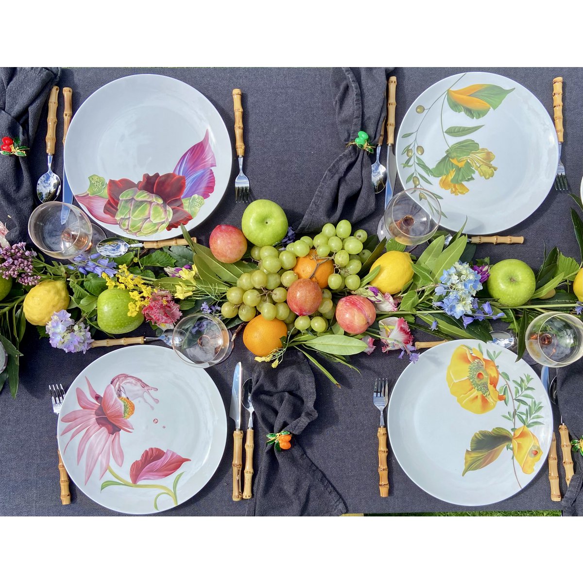 Botanical Wonders - Set of 4 dinner plates