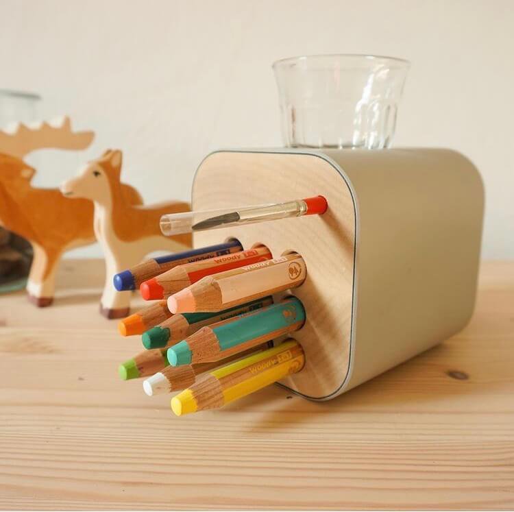 Portapenne in legno per bambini "cubo creativo"