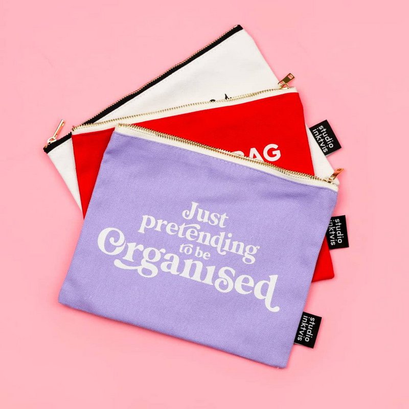 Etui This bag should have been bigger Roze