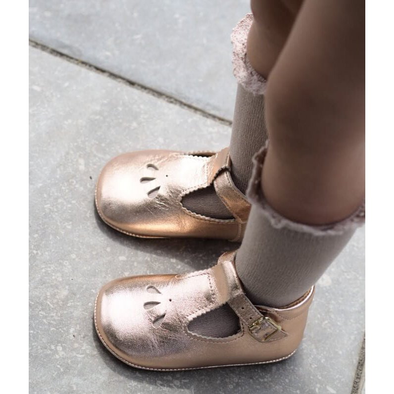 Scarpe classiche da neonato in pelle rosa metallizzata