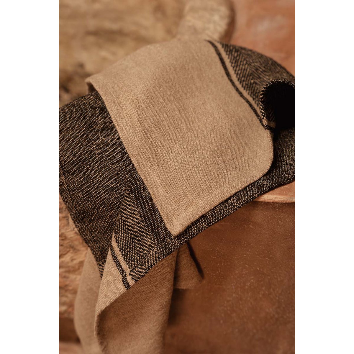 The Linen Moody Keukenhanddoek - Naturel Zwart - 50x70