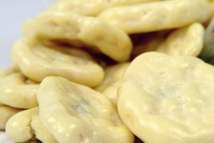 Bio-Bananenchips aus weißer Schokolade, 4 kg – Großpackung / Vrac / Granulat / Lose