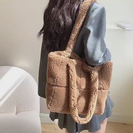 Damen-Designer-Luxus-Plüschtasche, Wintermode, niedliche Tragetaschen, große Kapazität, tragbare Einzelschulter-Pelztaschen