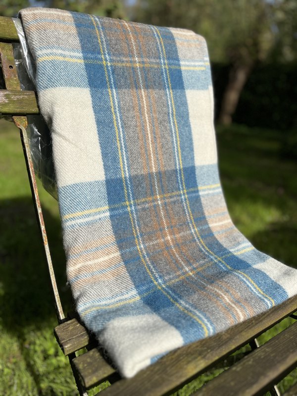 Tartan-Decke – Stewart Muted Blue – 100 % recycelte Wolle