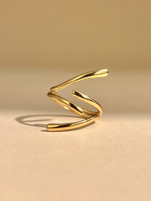 Verstelbare ring in geometrische "linea" staal
